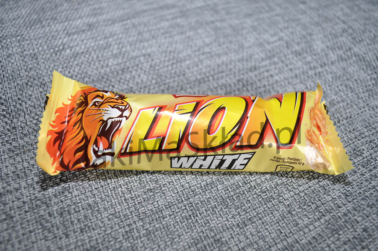 Baton Lion White